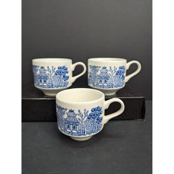 Churchill Blue Willow China Teacup 6 Oz Made in Cambodia Lot of 3 - Picture 1 of 9